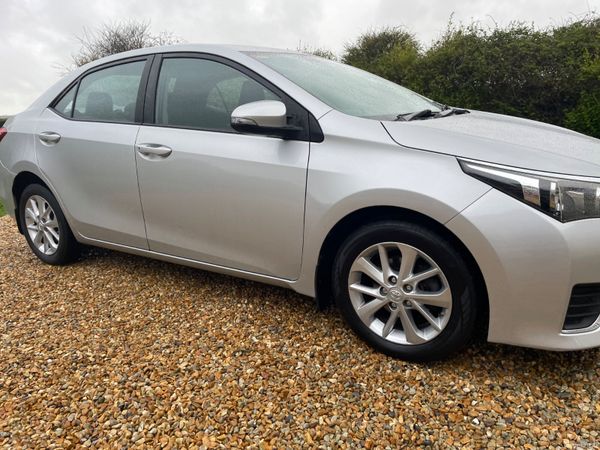 Toyota Corolla 2015 1.4 Diesel D4D 384689661