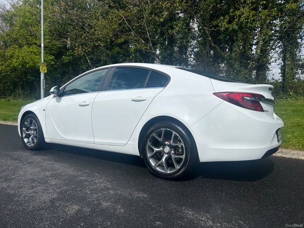 Opel Insignia 2015(NCT 06/27. TAX 09/26) 384690279
