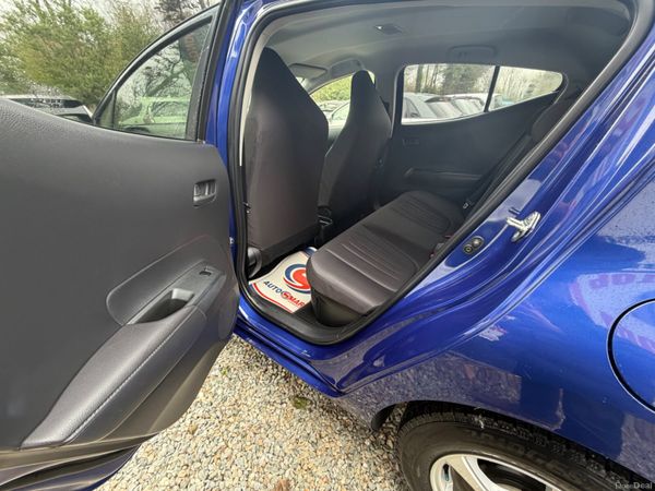 Toyota Aqua 2022 384694183