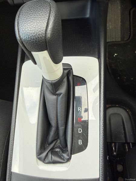 2022 Honda JAZZ/Fit  1.5 Hybrid Automatic 384695233