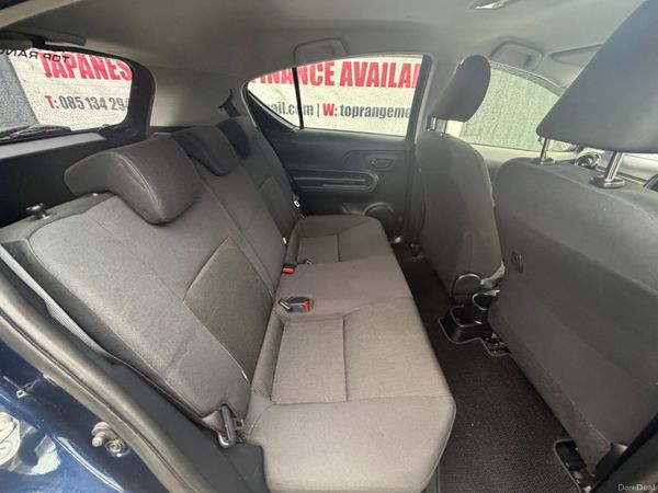 Toyota Auqa 2016 384698351