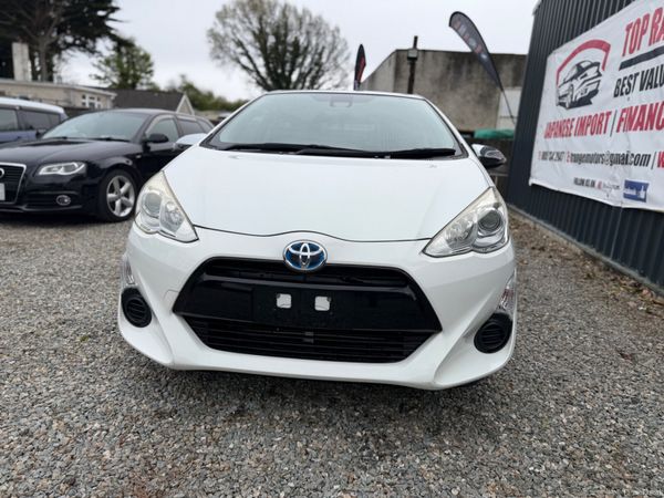 Toyota aqua 2016 384698455