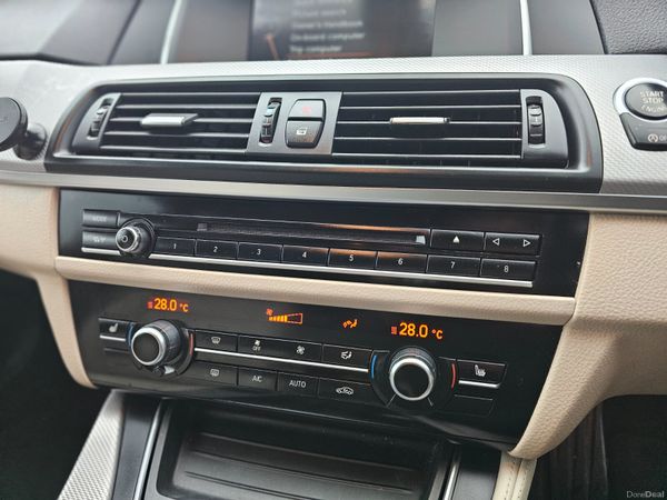 BMW 520D ESTATE M-SPORT // 10/27 NCT 384698829