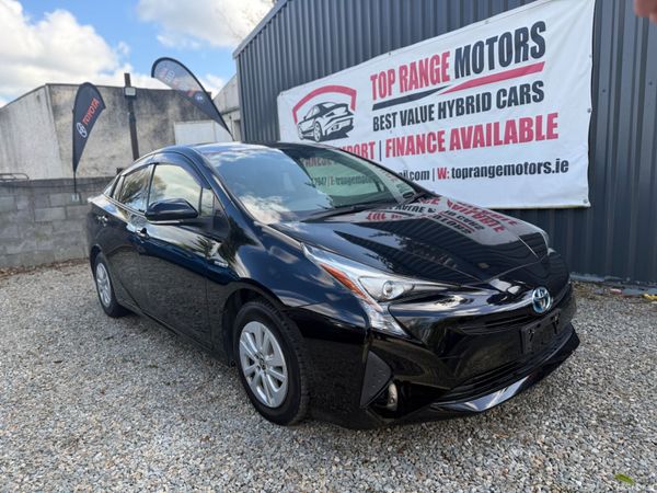 Toyota Prius 2018 384607317