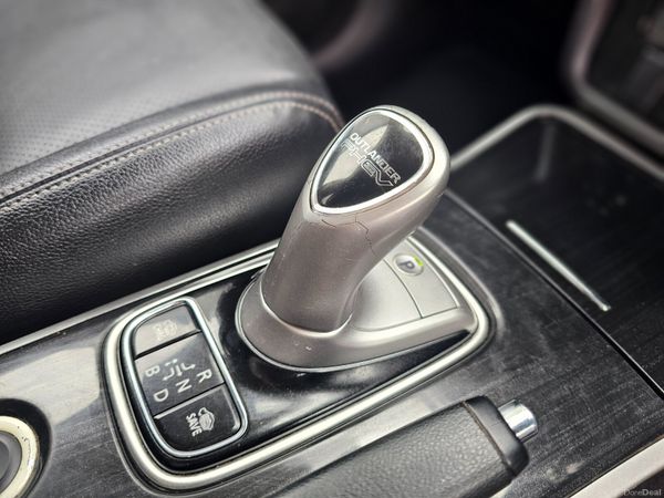 MITSUBISHI OUTLANDER PHEV // NCT AND TAX 384608213