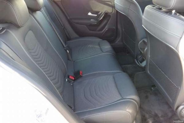 Mercedes A Class 2021/12 384610971