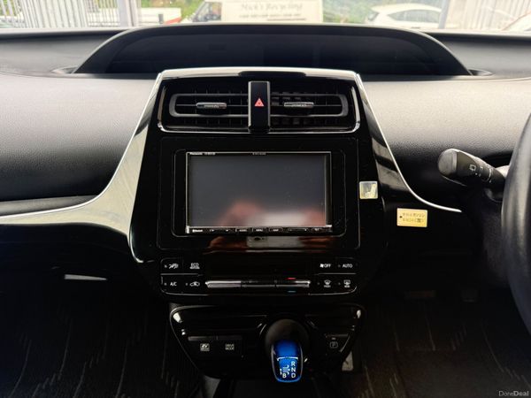 2021 Toyota Prius 1.8 Hybrid Automatic 384616895