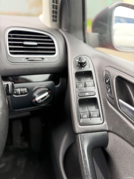 Volkswagen Golf 2011 NCT 04/27 384762691