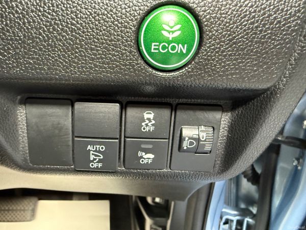 2016 Honda Fit 1.5 Hybrid Automatic,49K Miles 384767949