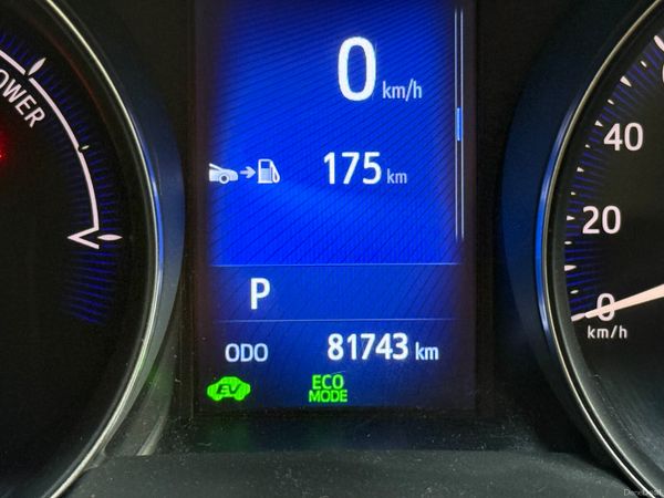 2017 Toyota C-HR 1.8 Hybrid Auto, Top Specs 384770143