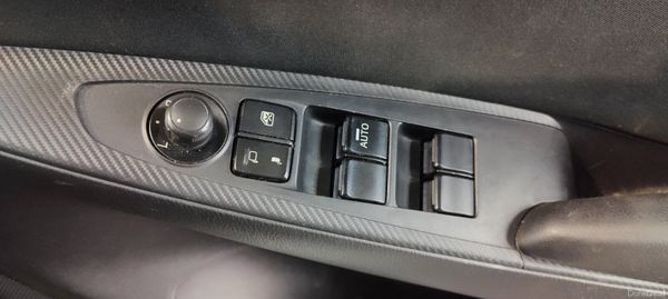 162 Mazda Demio 1.3 Petrol Automatic 384770427