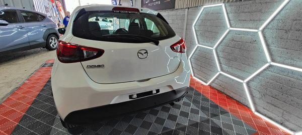 162 Mazda Demio 1.3 Petrol Automatic 384770431