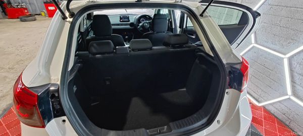 162 Mazda Demio 1.3 Petrol Automatic 384770437