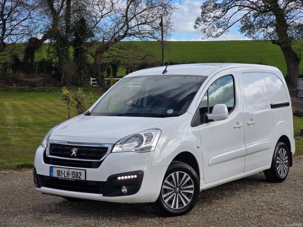 Peugeot Partner 2018 384771879