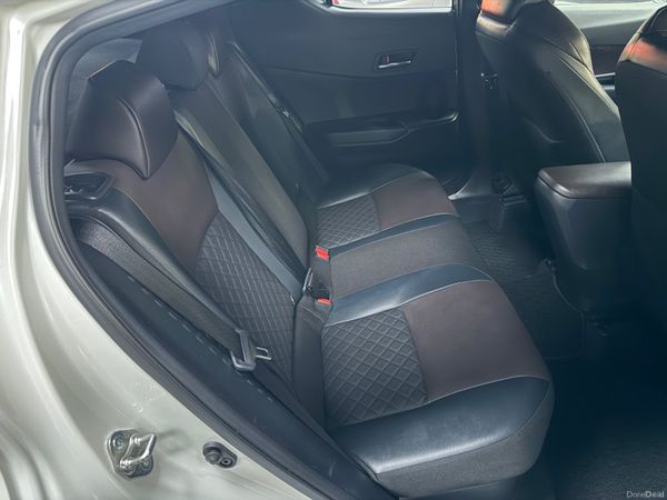 2018 Toyota C-HR 1.8 Hybrid Automatic 384701001