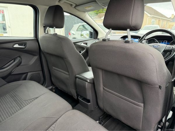 Ford Focus TITANIUM 1.5 TD 95PS 6SPEED 4DR 384702585