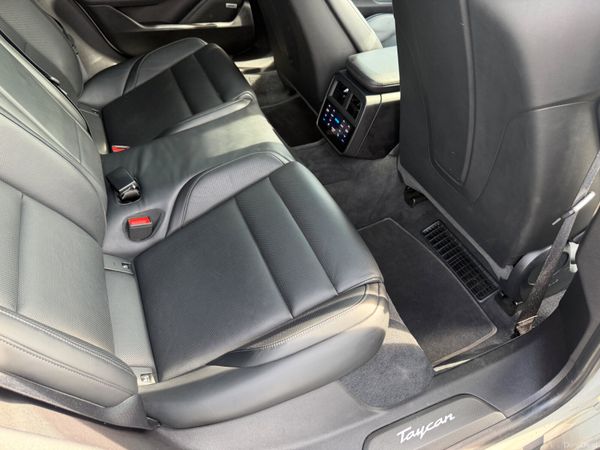 2021 Porsche Taycan Turbo S - Fully Loaded - Pas D 384716649