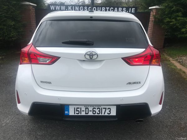 151 Toyota Auris 1.6 Petrol Nct & Tax 384727041