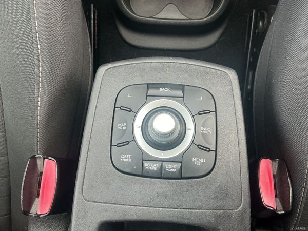 RENAULT GRAND SCENIC 1.5 DIESEL 7 SEATER SPOTLESS 384732011