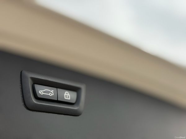 2018 BMW 320D touring shadow edition 384738537