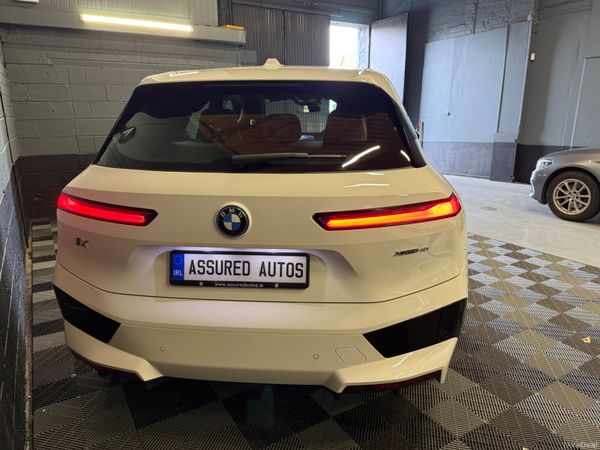 232 BMW iX40 M-Sport XDrive 384862647