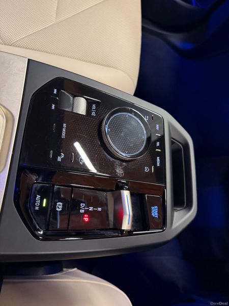 232 BMW iX40 M-Sport XDrive 384862691