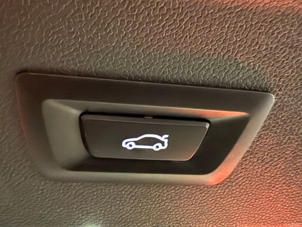 232 BMW iX40 M-Sport XDrive 384862727