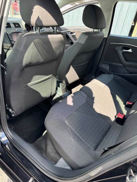 Volkswagen Polo AUTOMATIC 384868379