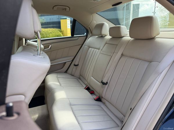 Mercedes-Benz E220 CDI Auto 384870525