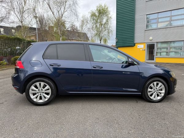 Volkswagen Golf 1.2 TSI DSG Trendline 384870943