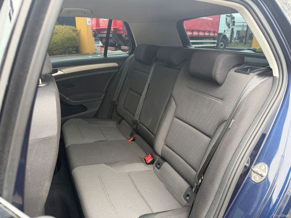 Volkswagen Golf 1.2 TSI DSG Trendline 384870953