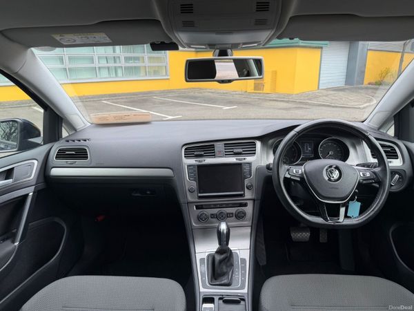 Volkswagen Golf 1.2 TSI DSG Trendline 384870955