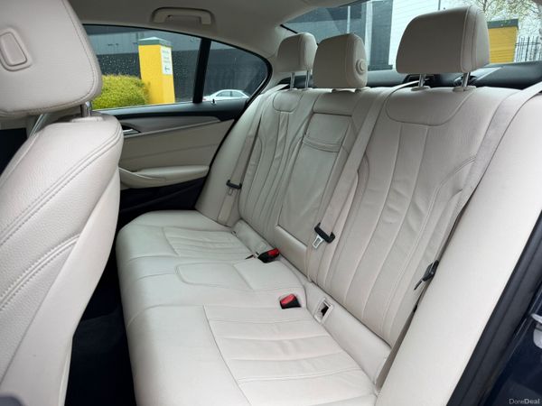 BMW 520D SE Automatic 384871173