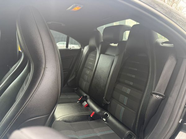 Mercedes-Benz CLA 220D AMG Sport 384872693