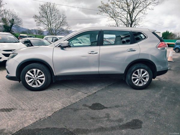 Nissan X-Trail 1.6d XE 7 Seats 384876055
