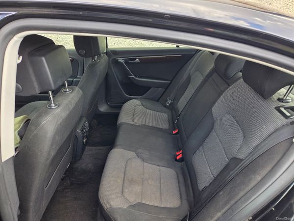 VW Passat 2.0d DSG Automatic 384878039