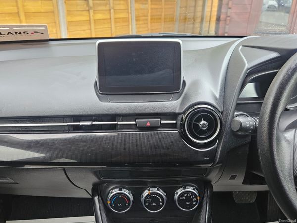 Mazda Demio only 17,000 Km ! 384879301