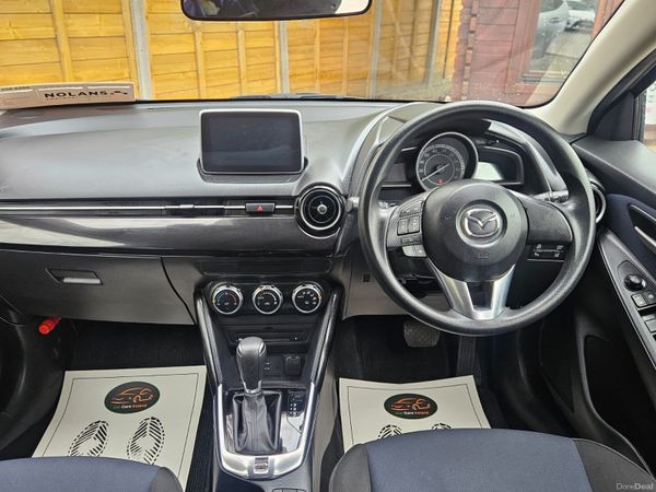 Mazda Demio only 17,000 Km ! 384879313