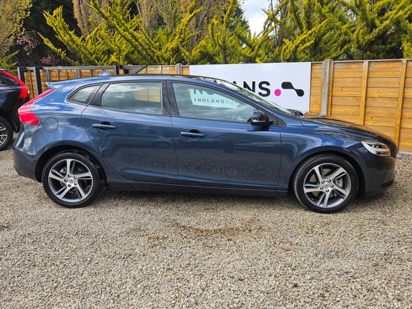 2019 Volvo V40 D4 2.0 DIESEL AUTO NEW NCT 04/28 384879467