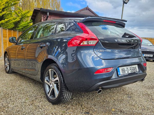 2019 Volvo V40 D4 2.0 DIESEL AUTO NEW NCT 04/28 384879473