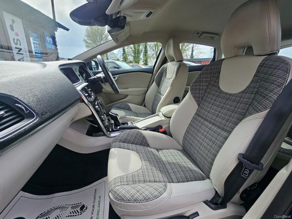 2019 Volvo V40 D4 2.0 DIESEL AUTO NEW NCT 04/28 384879517