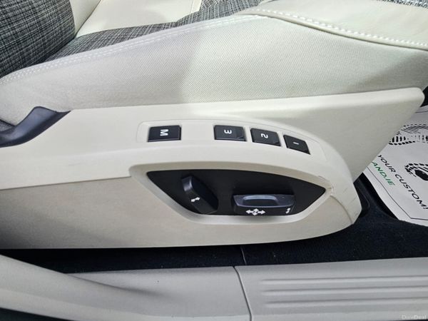 2019 Volvo V40 D4 2.0 DIESEL AUTO NEW NCT 04/28 384879527