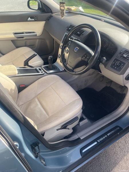 2008 Volvo S40.. NCT 02/27.. TRADE-IN TO CLEAR 384894997