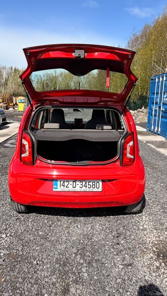 Volkswagen up! 2014 384820503