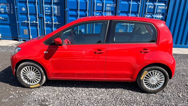 Volkswagen up! 2014 384820505