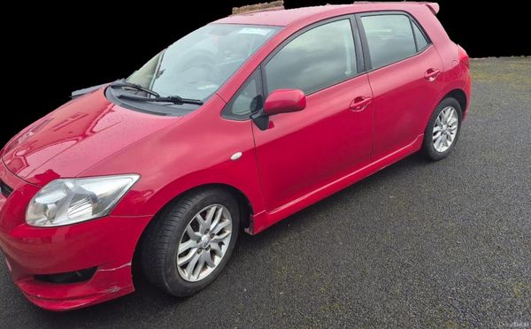 Toyota Auris 2009 1.4 VVT-i Terra 384832673