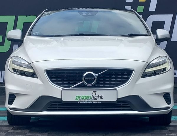 2016 Volvo V40 R Design Automatic Pan Roof 384965563