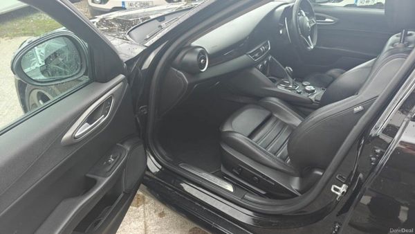 Alfa Romeo Giulia 2.2l JTD 160hp Speciale Auto 384966623