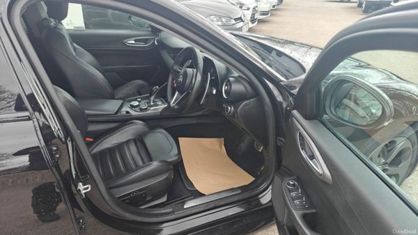 Alfa Romeo Giulia 2.2l JTD 160hp Speciale Auto 384966625