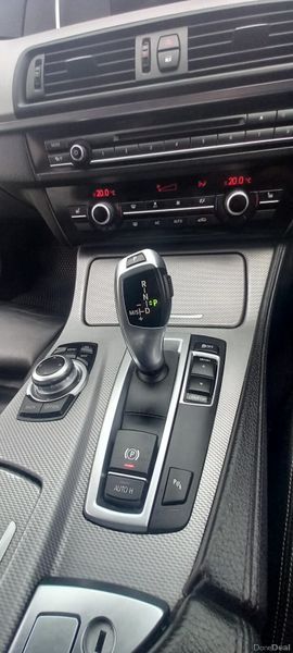 BMW 5-Series 2015 384989053